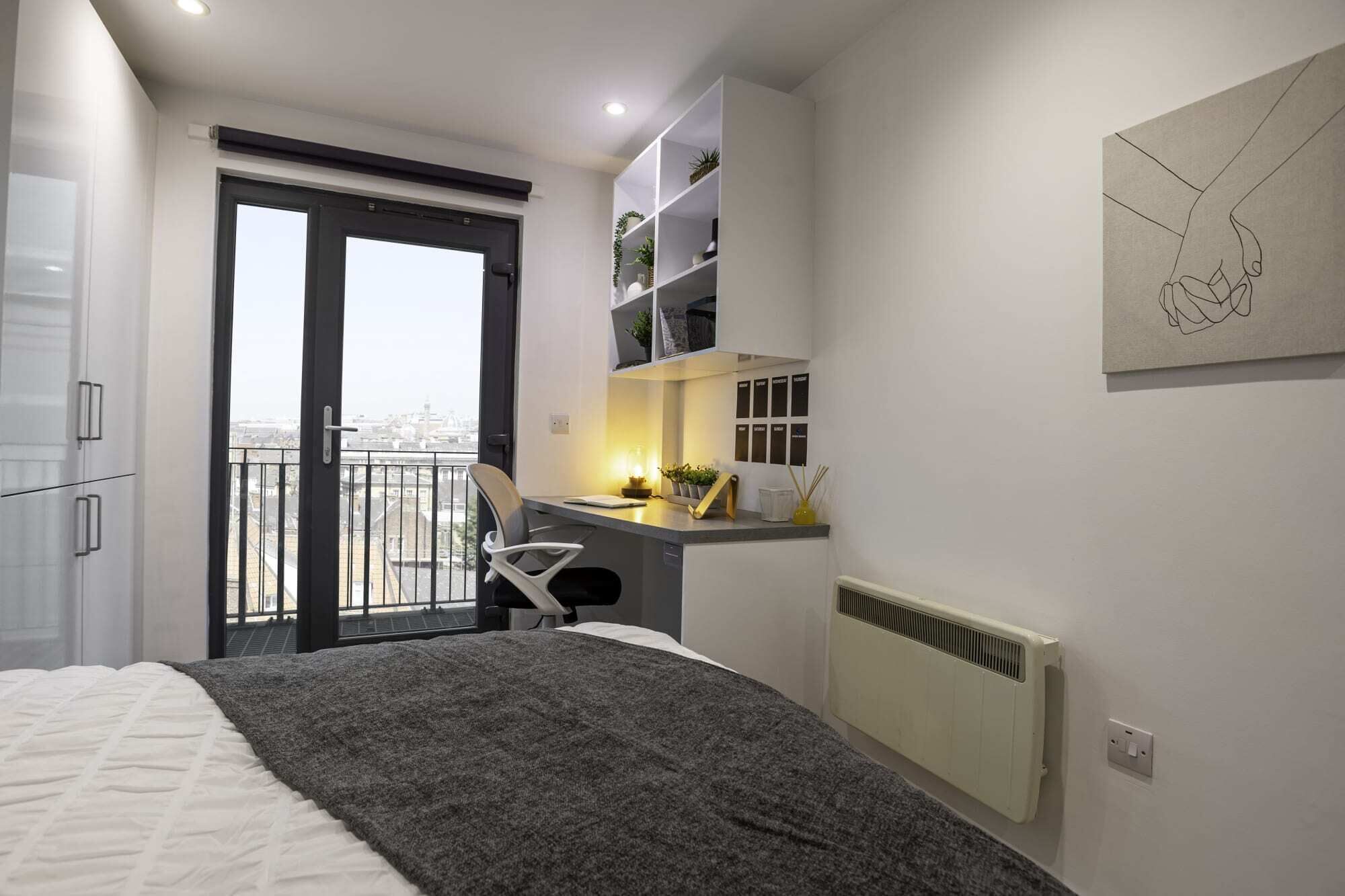 Single Room, Non Smoking | Iron/ironing board, free WiFi
