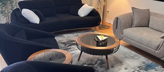 Luxury 4BR Family Home in Vaughan â Free Parking & WiFiâ