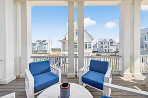 House (6 Bedrooms) | Interior - Into the Mystic 204 RET (Port Aransas)