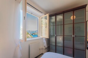 Apartment (2 Bedrooms)