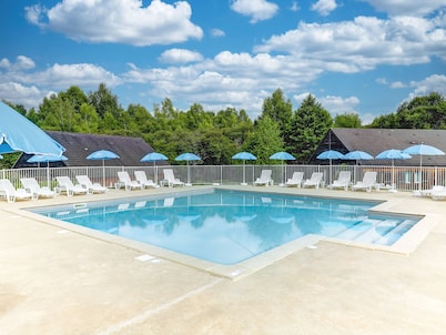 Maison avec patio à 700 mètres du centre ville