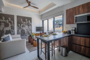 TV - Amazing Vallarta Escape (Puerto Vallarta)