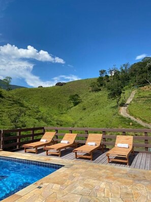 Pool - Villa Mantiqueira SFX - Suítes (São José dos Campos)