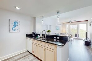 Interior - Grand Sandestin 2409 (Miramar Beach)