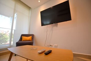 Interior - Zona Médica, 4 camas, Agua 24/7 - #CentroMty (Monterrey)