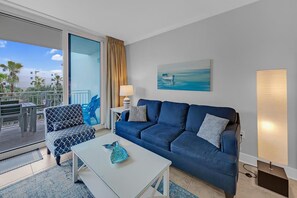 Apartment, 1 King-Bett und Schlafsofa (Waterscape 428-B) | Wohnbereich
