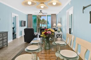 Apartment, Mehrere Betten (Waterscape 205-B) | Innenbereich