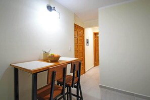 Dining - Condo Pool Palapa Lounge Free Parking Onsite (La Paz)