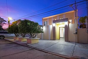 Exterior - Condo Pool Palapa Lounge Free Parking Onsite (La Paz)