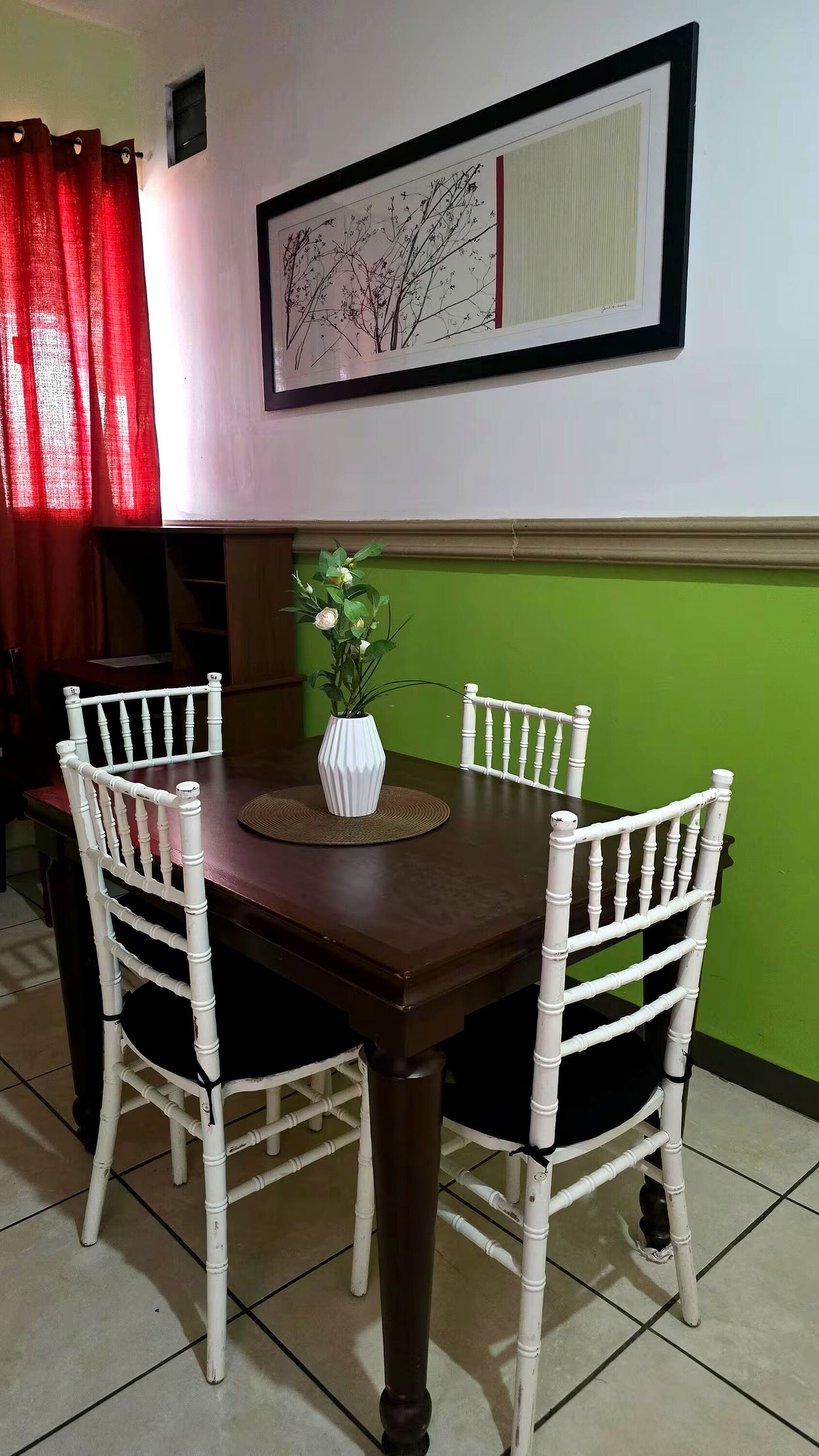 Superior Condo, 2 Bedrooms | Dining