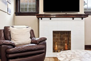 Living area - Spacious Louisville retreat w/ pingpong & backyard (Louisville)