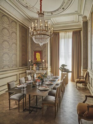 Dining - Prestigious Apartment: 3 Suites + Arno View (Firenze)