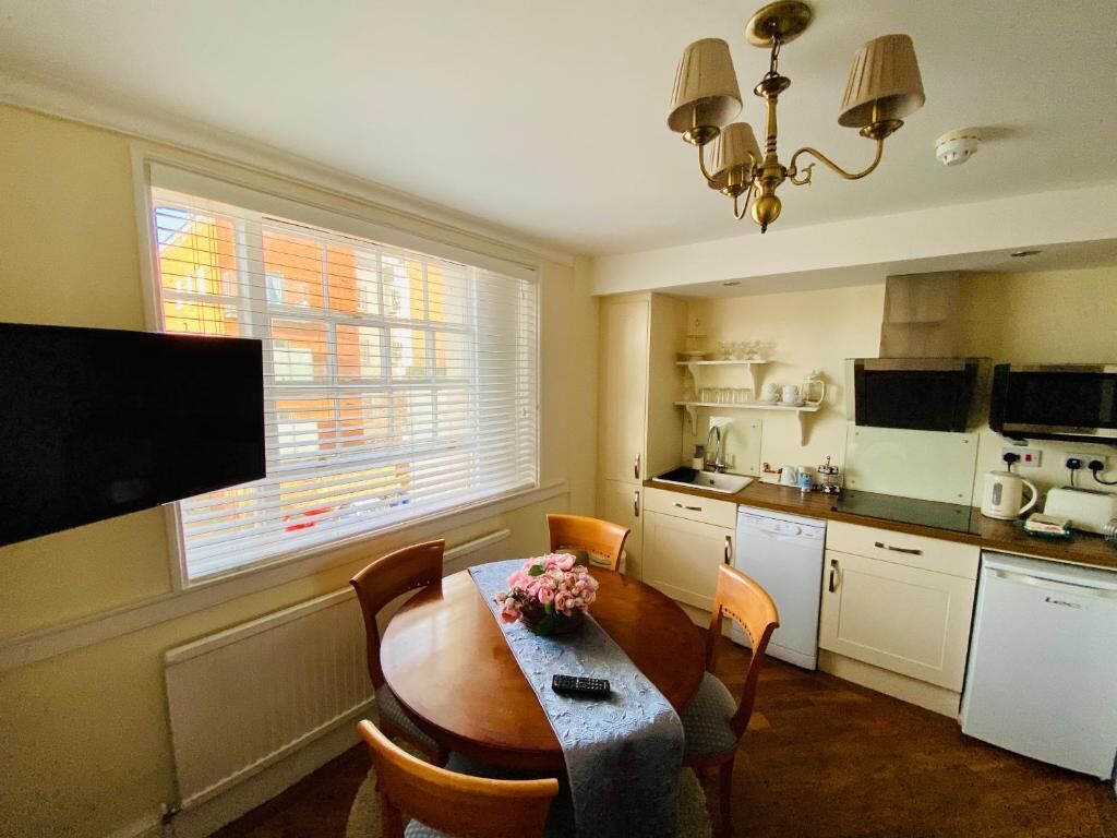 Appartement Luxe, vue mer | Restauration