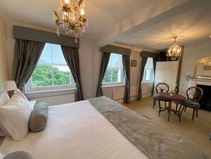 奢华公寓, 海景 | 遮光窗帘、熨斗/熨衣板、免费 WiFi