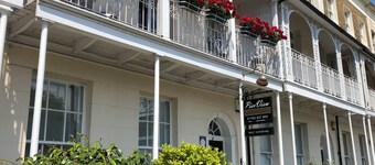 Pier View Self Catering Apartments