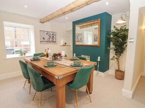 Dining - Broadwath Old House (Brampton)