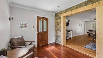 Studio (3 Bedrooms) | Commodité de l’hébergement
