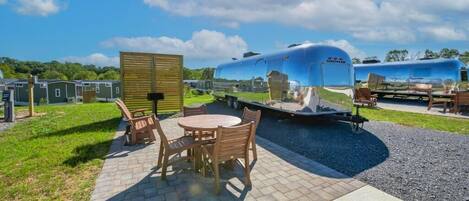 Mobile Home, Mountain View | Outdoor dining