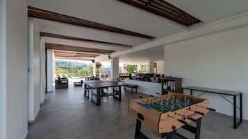 Villa, 5 Bedrooms, Accessible, Smoking | Games room