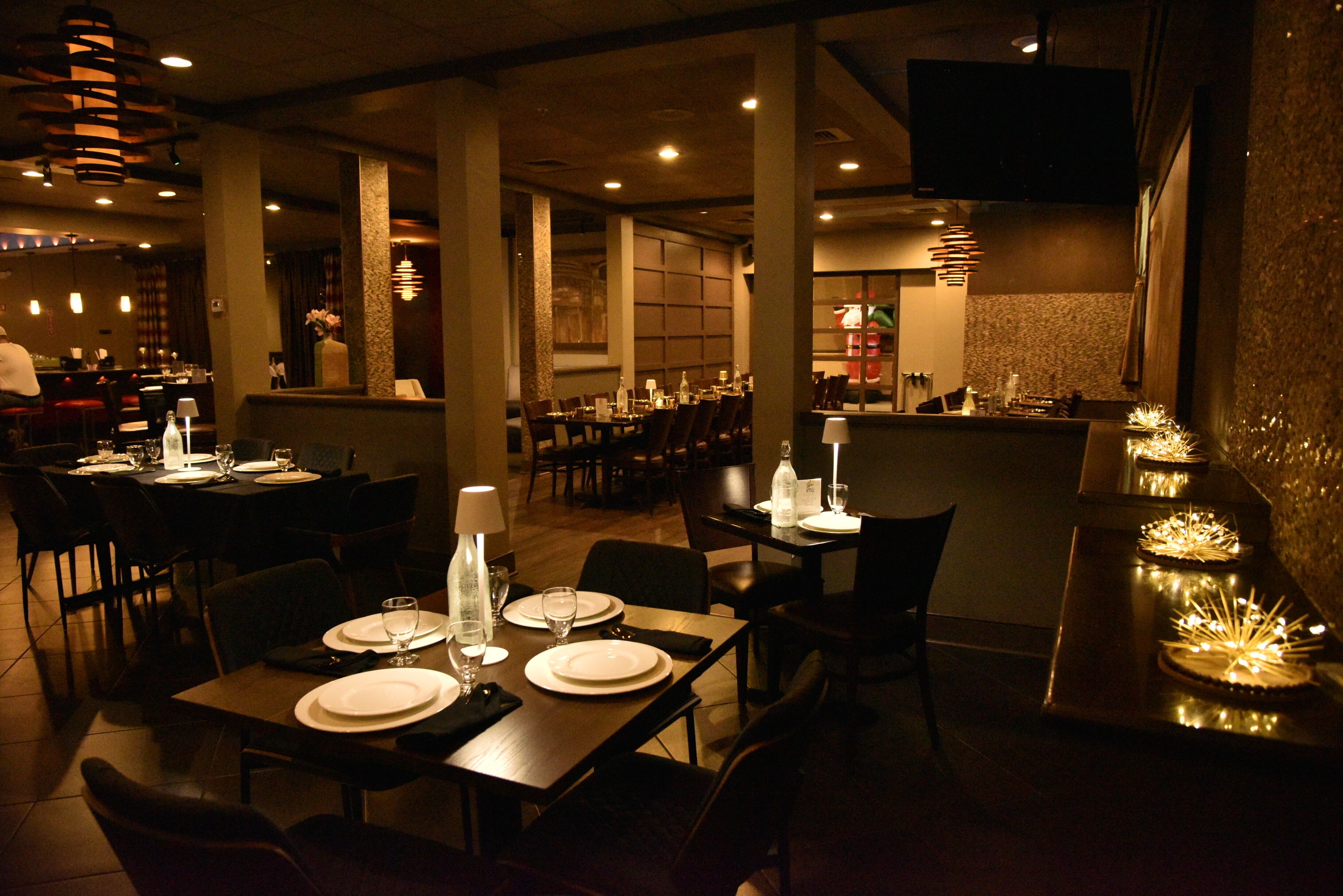 Déjeuner, dîner et brunch servis sur place
