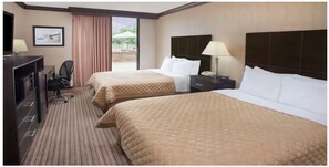 Room, 2 Double Beds, Non Smoking - Baymont By Wyndham Schaumburg Chicago Northwest (Schaumburg)