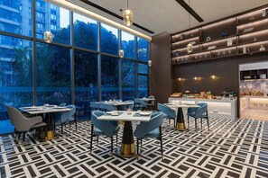 Dining - Days Inn By Wyndham Changsha Yuhua (Changsha)