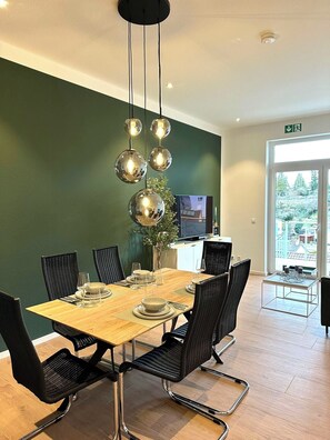 Dining - Deluxe Apartment M17 (Tettnang)