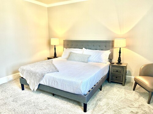 Refined Comfort Near Kentucky`s Finest Farms