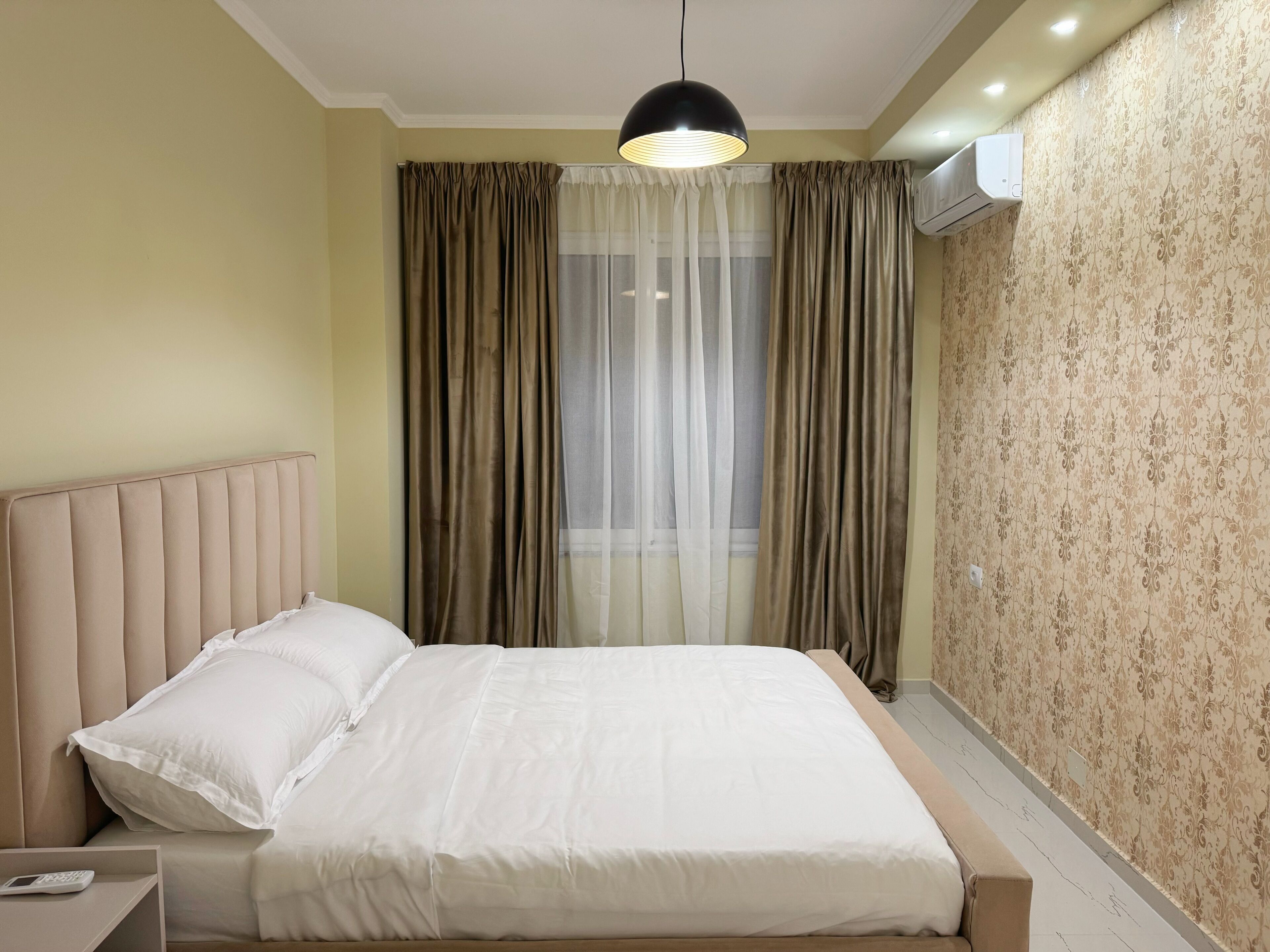 Family Apartment, Park View