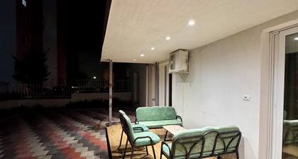 Aisha Apartment