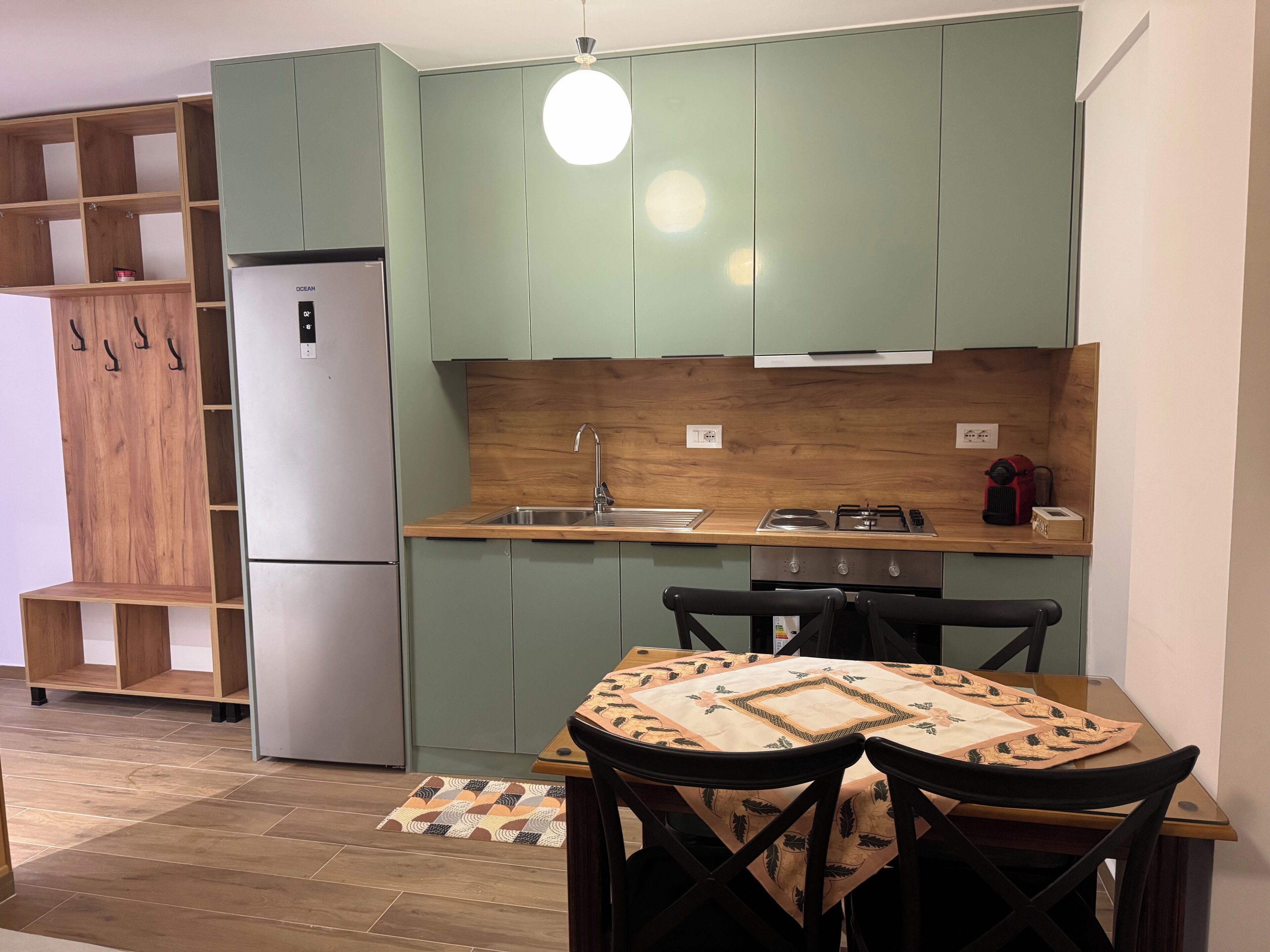 Appartamento familiare, 2 camere da letto, vista montagna | Area soggiorno