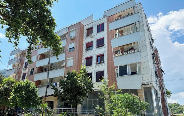 Exterior - Amra Apartment  (Berat)