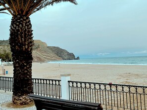 Beach - Charming 4-bedroom villa in Luz perfect for relaxing getaways (Luz)