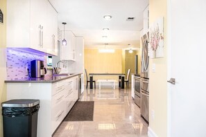 Interior - Waterfront Pool Home Paradise! (Port St. Lucie)