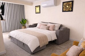 1 bedroom, iron/ironing board, free WiFi, bed sheets - Cozy apartment near downtown and beach (Cartagena de Indias)