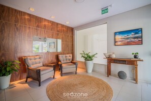 베이직 아파트 | 내부