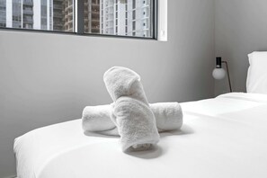 1 slaapkamer, een strijkplank/strijkijzer, wifi, beddengoed