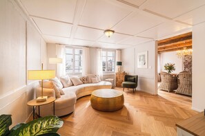 Living area - Peaceful Historic Hideaway – Lakes, Castles & Unspoiled Nature near Lucerne (Beromünster)