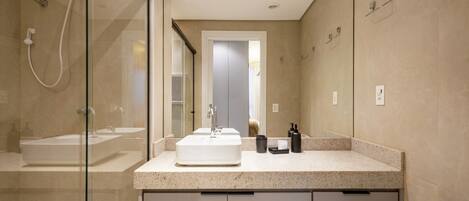 Apartment | Bathroom
