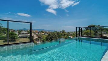 Apartment | Pool