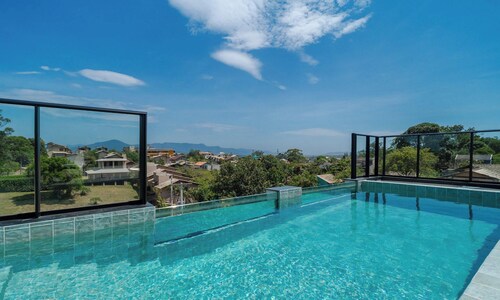 Apt. w/ AC in Trindade, Floripa Tst001