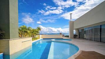 Apartment | Pool