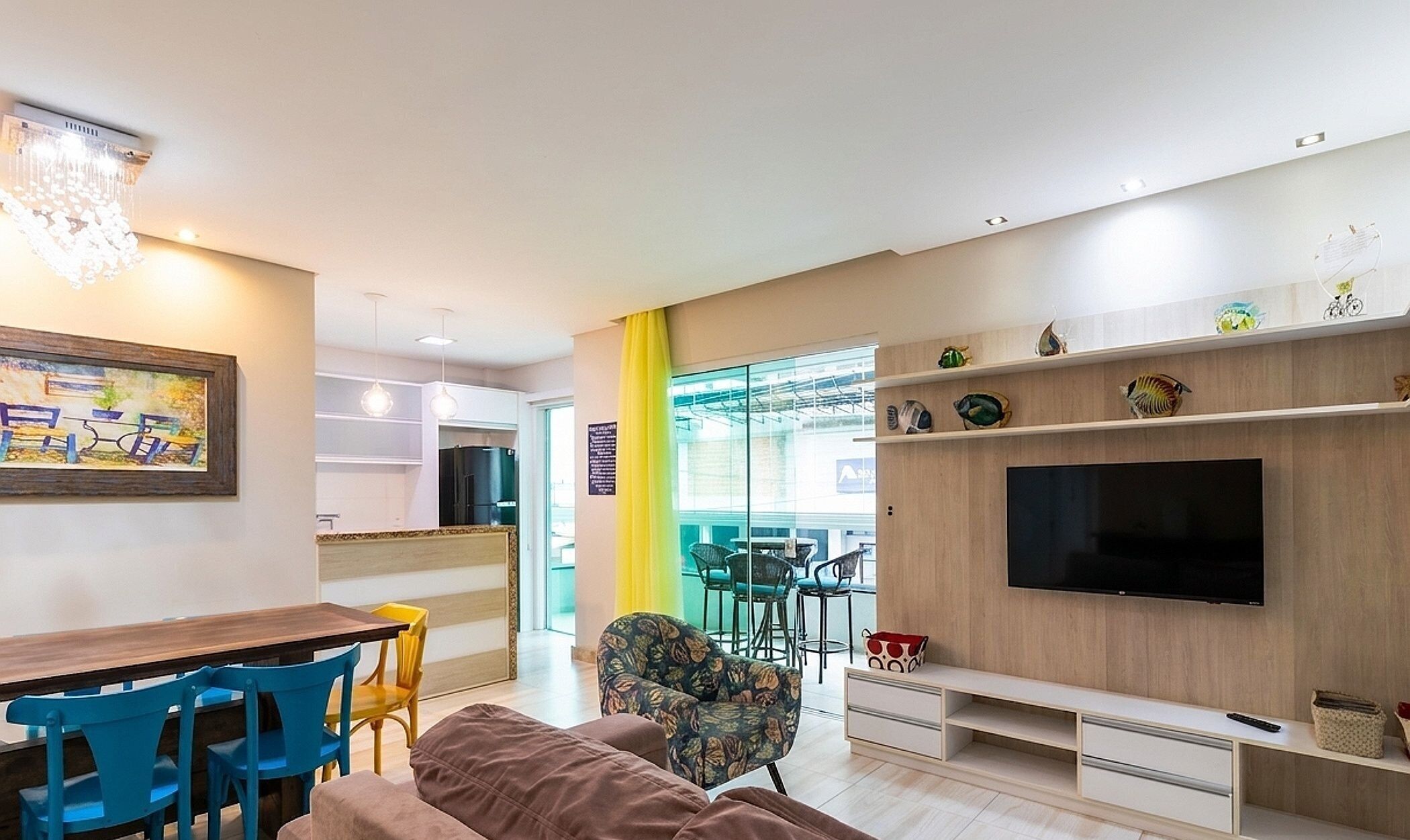 Apartamento | Área de estar | Smart TV