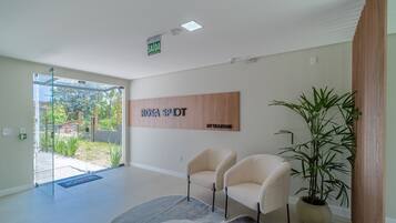 Apartment | Lobby