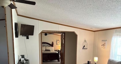 Farm stay on 30 acres in Paducah, Kentucky