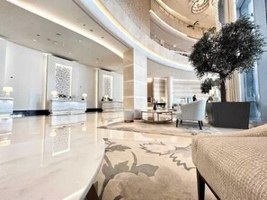 Lobby sitting area - Vogue | JW Marriott Marina | Direct Access to Marina Mall (Dubai)