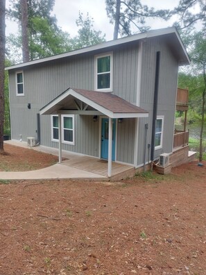 Exterior - Big Bass Bungalow - Quitman TX (Quitman)