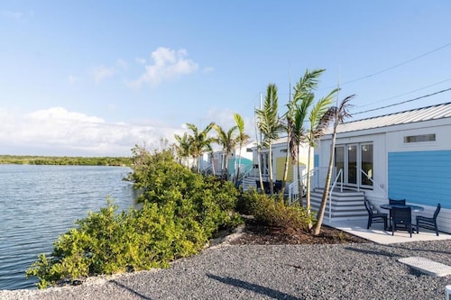 Sugarloaf Key RV Resort & Cottages