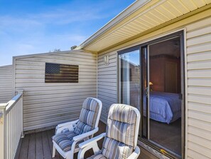Property grounds - Bright 2-Bedroom Condo near Bethany Beach (Bethany Beach)