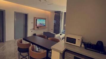 Suite Eksekutif, 2 kamar tidur, pemandangan kota | Interior